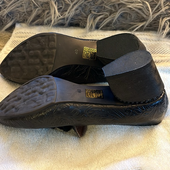 NWOB black leather Spring Step Artiste size 40 Heels - Picture 5 of 7